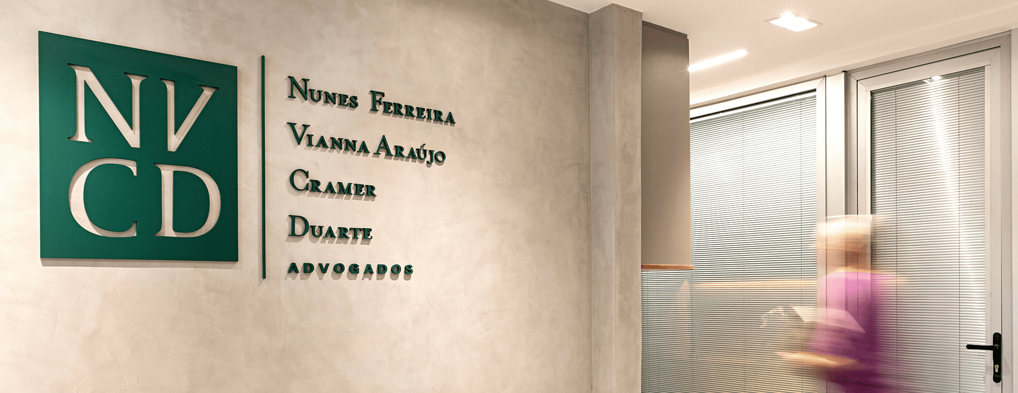 Banner Principal - Nunes Ferreira - Vianna Araújo - Cramer - Duarte - Advogados